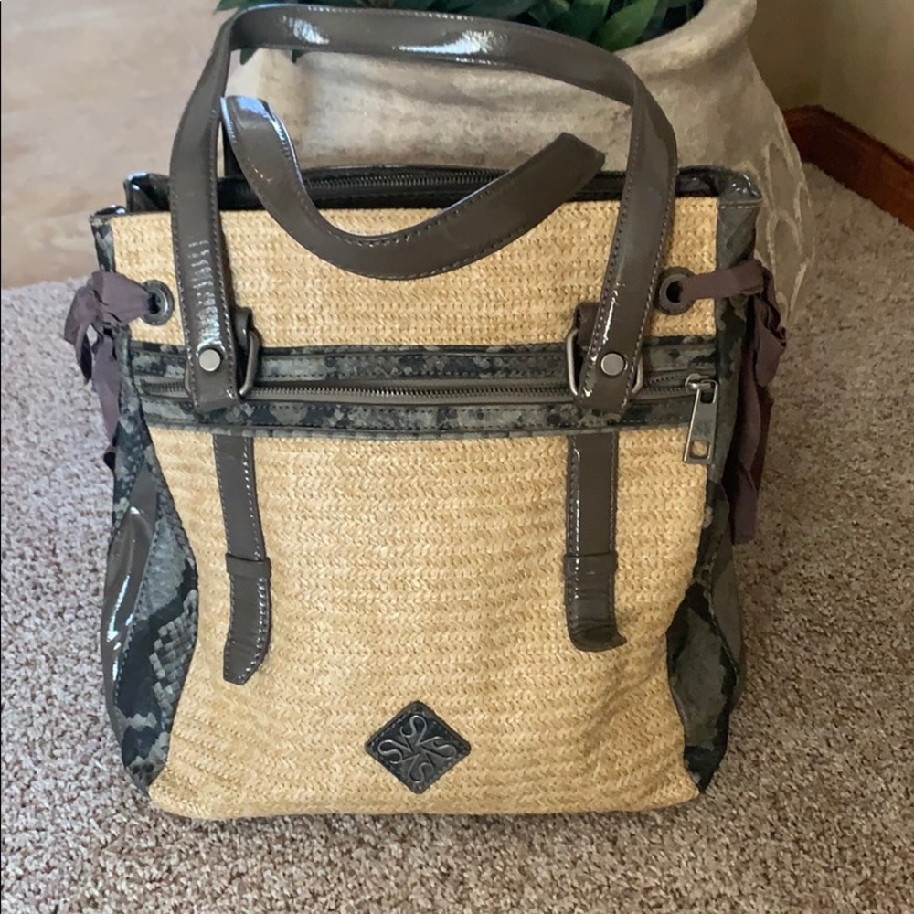 Simply Vera Wang Burlap Shoulder Bag